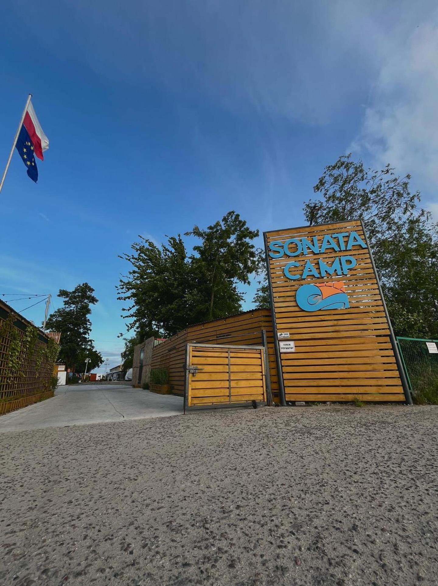 Sonata Camp Hotel ยาสตาร์เนีย ภายนอก รูปภาพ